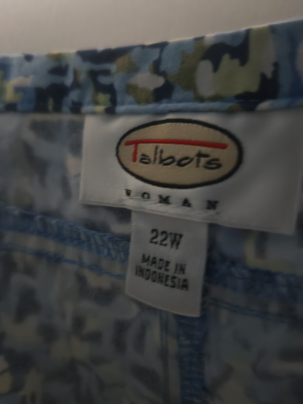 Talbots Women’s Light Blue /Green Camo Printed Skirt